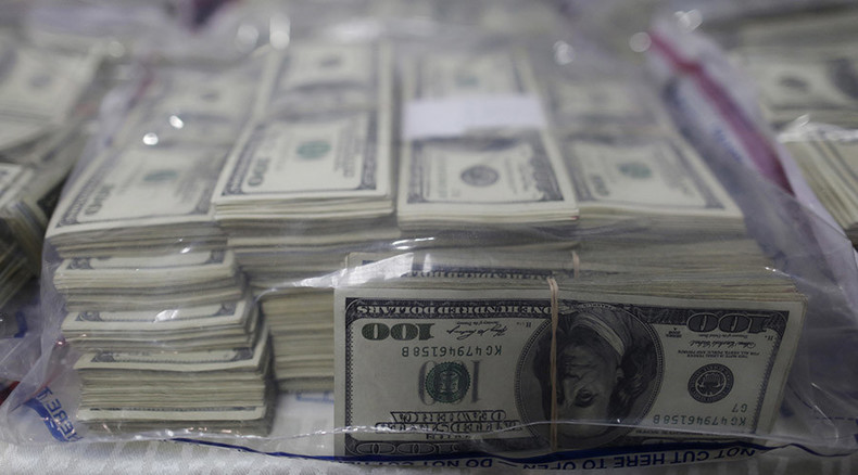 Top 500 US companies keep $2.1 trillion where tax collectors can’t get it
