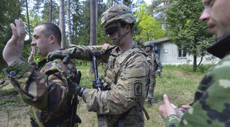 Pentagon funding bill on Obama’s desk: $600mn to Syrian rebels, $300mn to Kiev