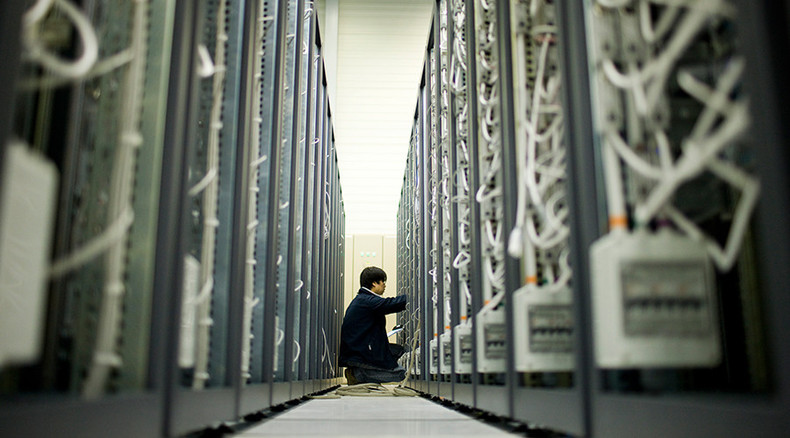 White House won’t ask for encryption backdoor law - may seek 'back window' later