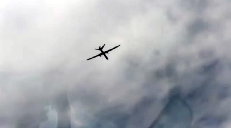 ‘Too many aircraft in Syrian airspace’: MoD posts video with Russian jet approaching drone