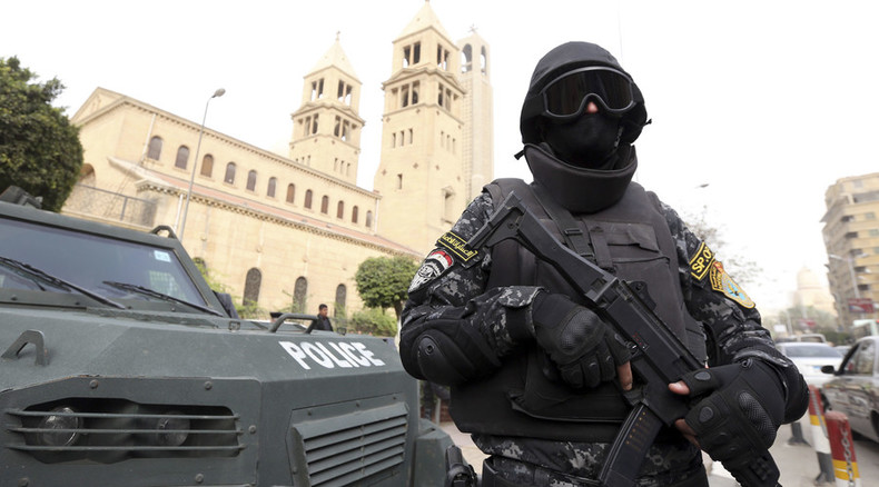 Sinai 'suicide bombing' kills at least 6 Egyptian policemen, 10 wounded