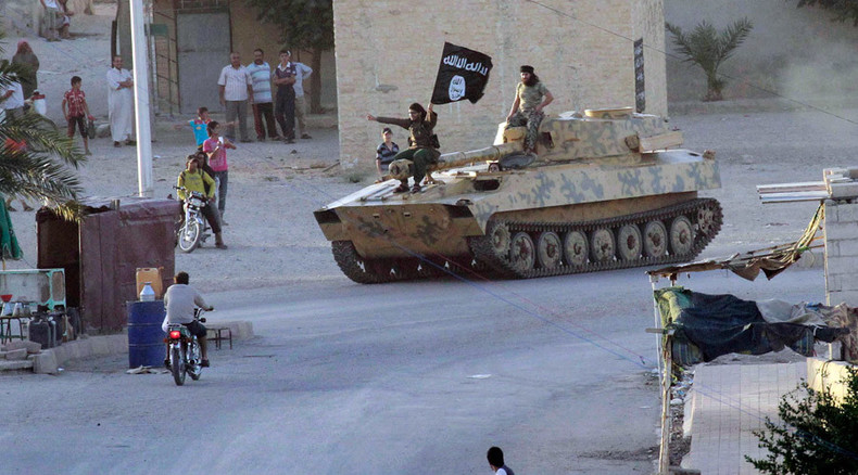 US intentionally spare ISIS in Syria, want terrorists to weaken Assad – Russian FM