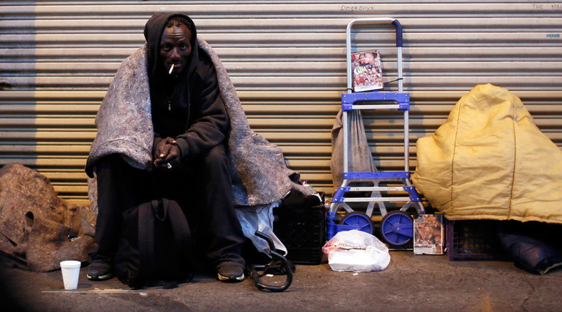 Los Angeles declares ‘shelter crisis’ to aid homeless