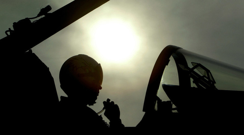 Cameron rules out British ground troops in case for Syria airstrikes