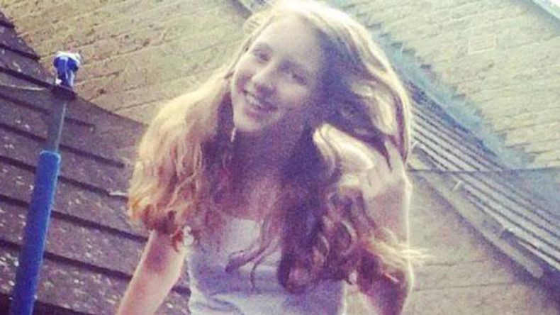 Schoolgirl found hanged after ‘allergic reaction to school’s WiFi'
