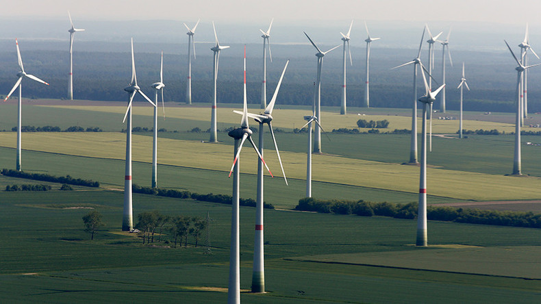 Finnish wind farm in Lenin's birthplace