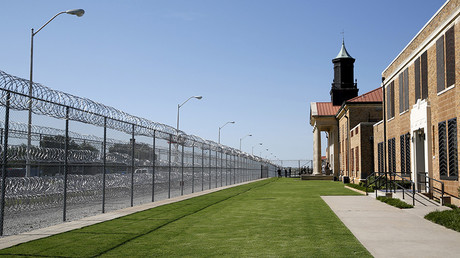 The El Reno Federal Correctional Institution outside Oklahoma City. © Kevin Lamarque