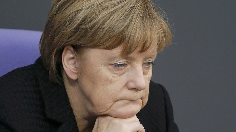 Merkel to skip Davos forum over Cologne attacks 