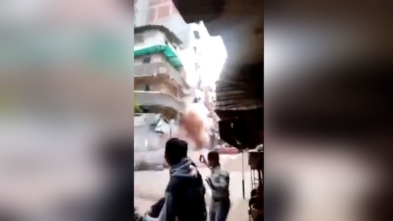 House of cards: Crowd runs for their lives as apartment block collapses in Egypt (VIDEO)