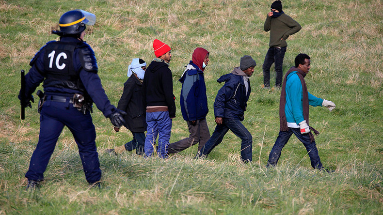 France must deploy army to protect Calais truck drivers from migrants – UK haulage chief