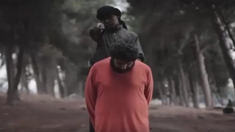 ISIS child soldier beheads captive, threatens ‘US soldiers’ in new gruesome video