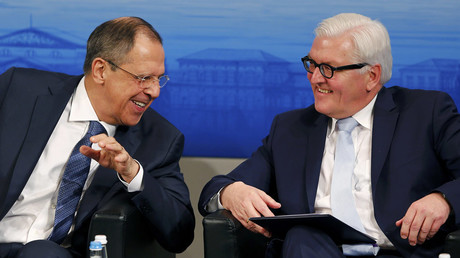 Russian Foreign Minister Sergei Lavrov (L) speaks to German Foreign Minister Frank-Walter Steinmeier at the Munich Security Conference in Munich, Germany, February 13, 2016. © Michael Dalder