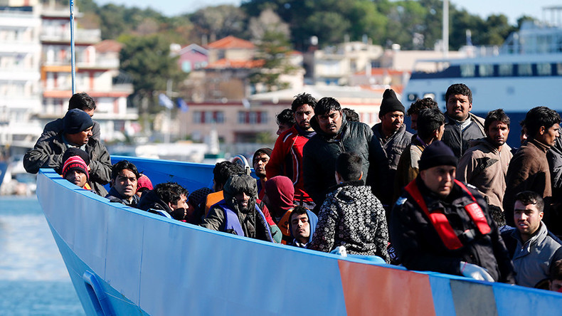 NATO expands anti-trafficking mission to territorial waters of Greece & Turkey