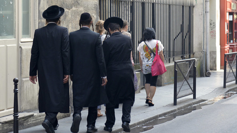 French Jew goes to synagogue dressed as jihadist ‘to lighten mood’