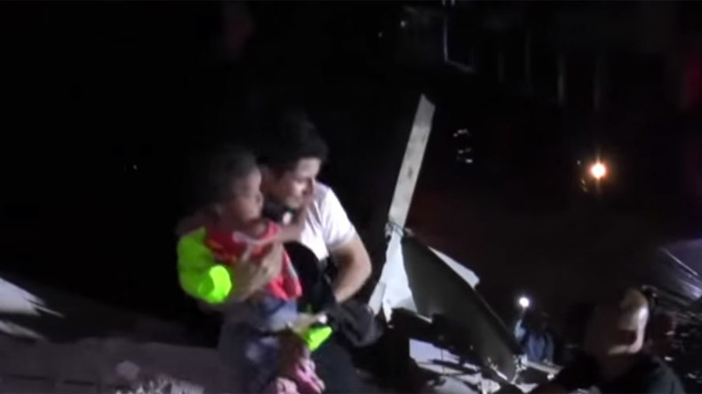 Children pulled from rubble in Ecuador rescue op, quake death toll reaches 272 (VIDEO)