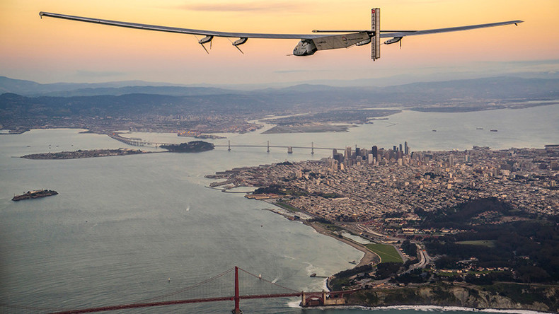 Solar-powered plane soars over Golden Gate Bridge in fuel-free Pacific crossing (PHOTOS, VIDEO)
