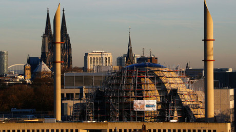 Islam critic & member of German right-wing party becomes Muslim