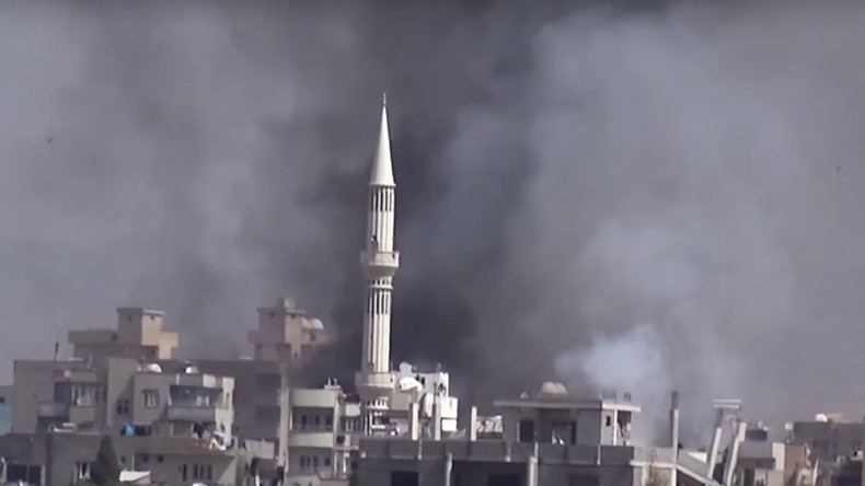 Turkish Army shells Kurdish-majority town at Syria border (VIDEO)