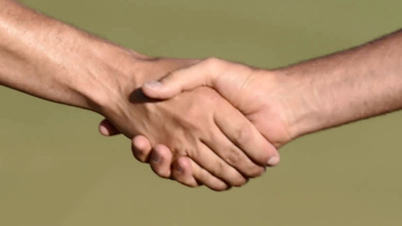 Muslim boys must shake hands with female teachers or face fine, Swiss canton rules