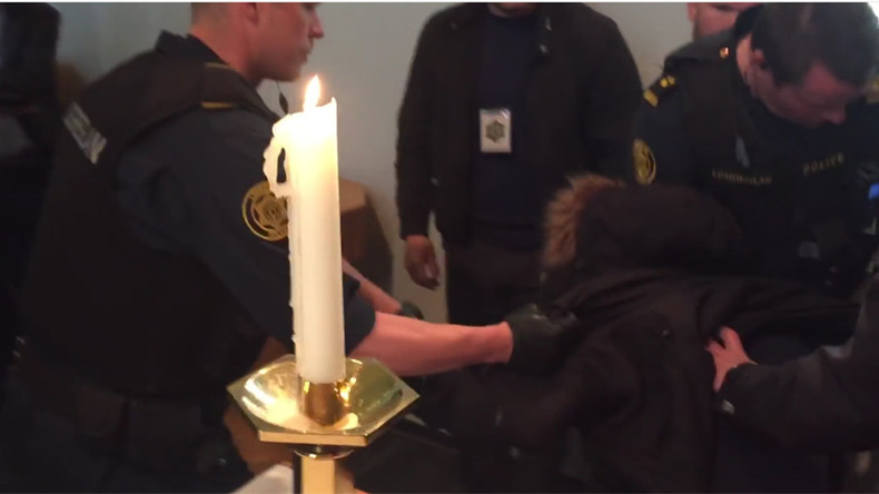 Icelandic police drag two asylum seekers from church providing sanctuary (VIDEO)