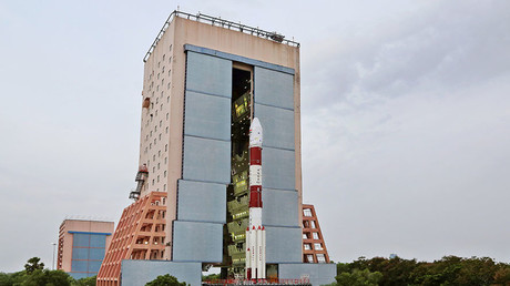 Indian rocket lifts record haul of 20 satellites into orbit (VIDEO)