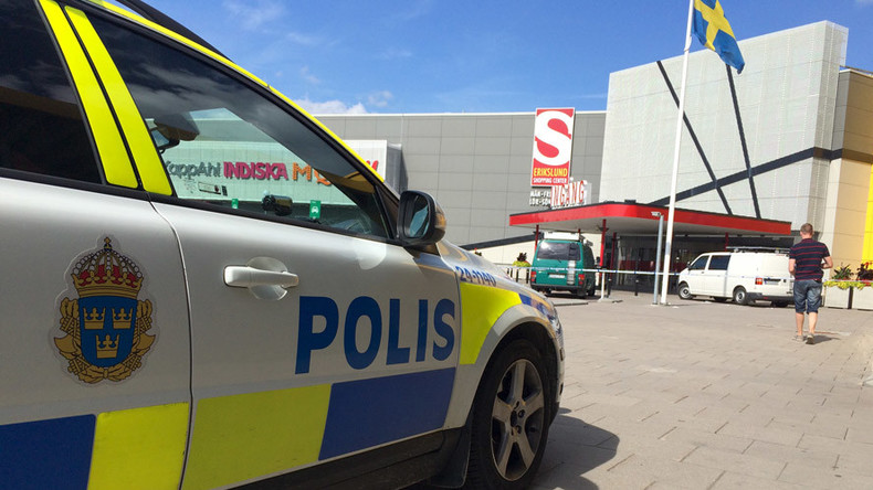 ‘Don’t touch me’: Swedish police offer anti-sexual assault wristband