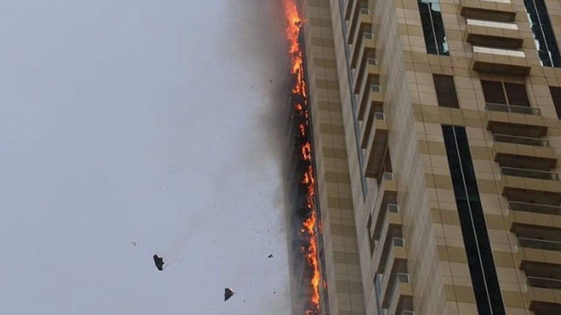 Skyscraper on fire in Dubai (VIDEOS, PHOTOS)