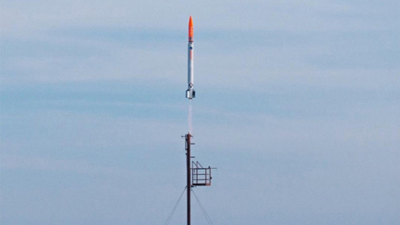 Danish crowd-funded space rocket crashes into sea (VIDEO)