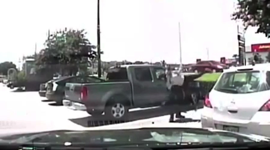 'Violent tendencies': Texas officer brutally arrests female African-American school teacher (VIDEOS)