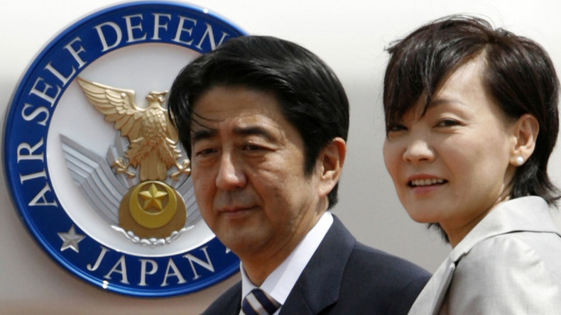 Defiant wife of Japanese PM Abe visits US Okinawa base construction protest