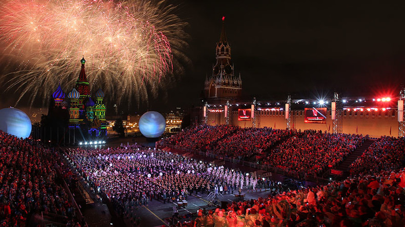 World top military bands take over Red Square for colorful festival (360 VIDEO)