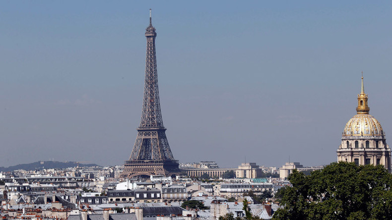 French female jihadist suspects were planning Eiffel Tower attack – report