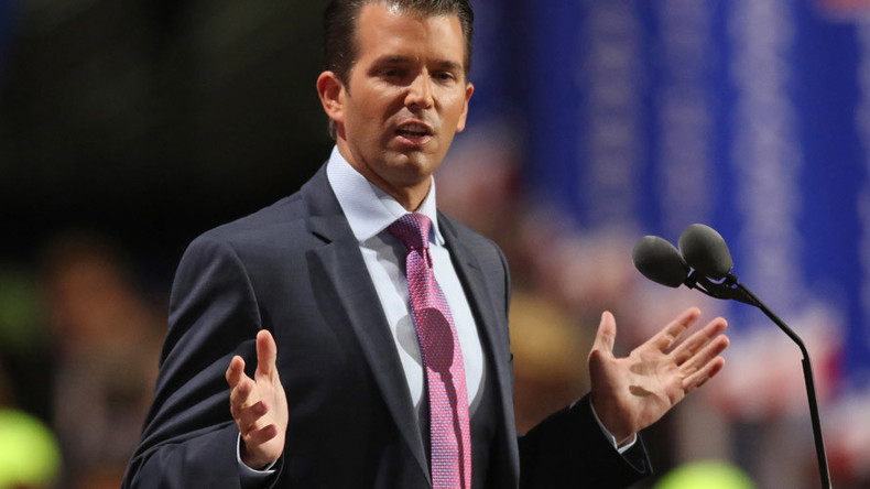 Trump Jr criticizes Clinton 'surrogate' media with 'gas chamber' remark