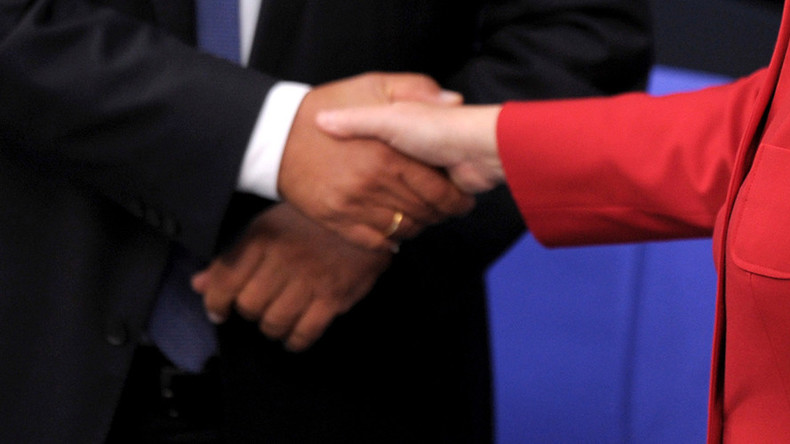 Female Muslim teacher quits job over pressure to shake hands with men