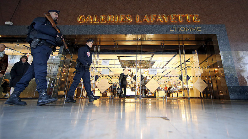 French tourism firms call for special police force