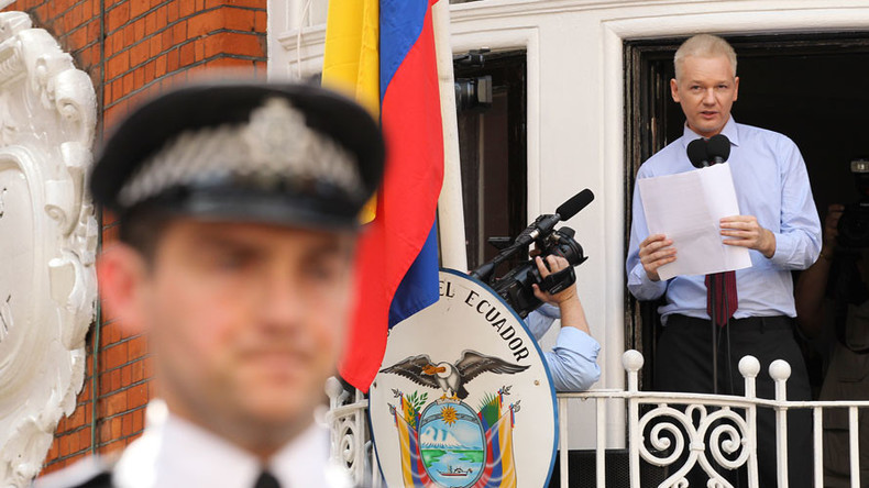 WikiLeaks Twitter codes spark Assange death rumors