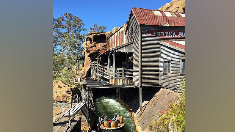4 killed at Australian theme park while riding ‘Thunder River Rapids’