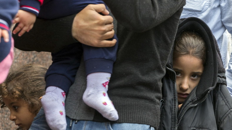 1 in 4 councils refuse to take Calais child refugees... including Theresa May’s constituency