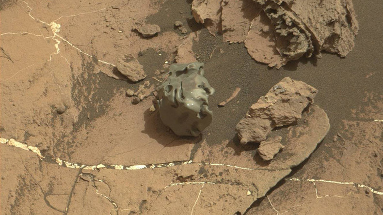 Bizarre smooth metallic meteorite spotted by Mars rover (PHOTOS)