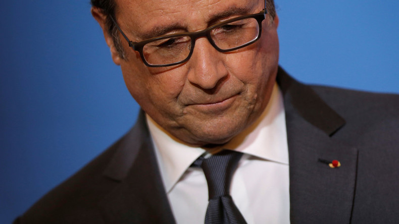 ‘Simply doesn’t have right to rule’: French MPs in bid to impeach Hollande