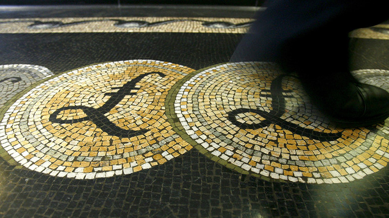 Money woes predicted to worsen for Brits next year as Brexit takes hold