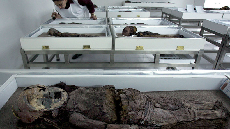World’s oldest mummies undergo scans & DNA tests to shed light on ancient anatomy