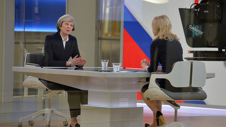 Theresa May hints at ‘hard Brexit’ outside single market