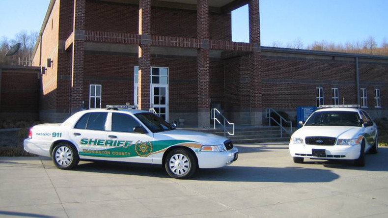10yo girl with autism found locked in cage at Tennessee home