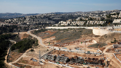 A general view shows the Israeli settlement of Ramot in an area of the occupied West Bank that Israel annexed to Jerusalem January 22, 2017. © Ronen Zvulun