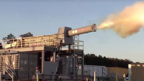 US Navy test fires futuristic railgun (VIDEO)