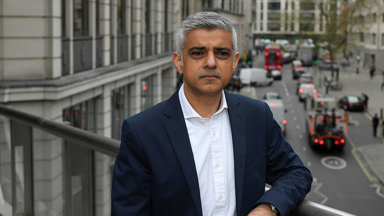 London mayor to introduce new £24-a-day charge to drive in city center