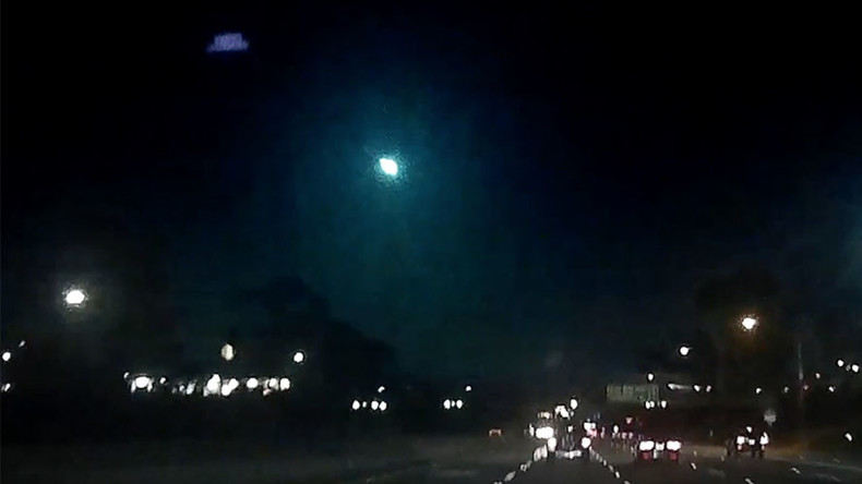 ‘First human videobombed by fireball’: Shooting meteor filmed over California (VIDEOS)