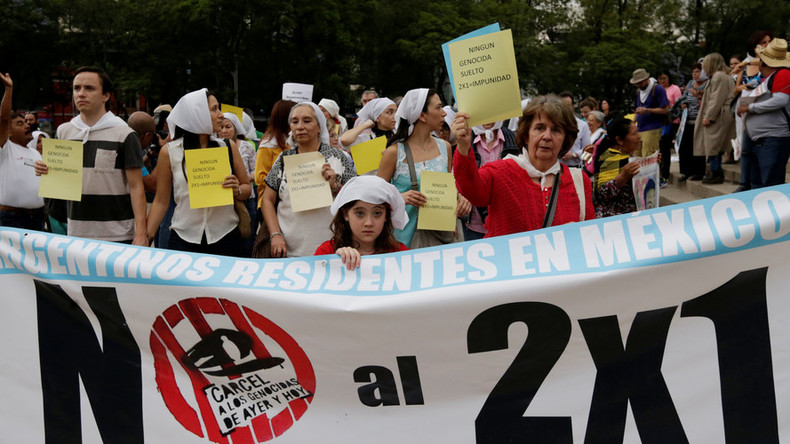 Argentinians team up against law proposing early release for Dirty War criminals