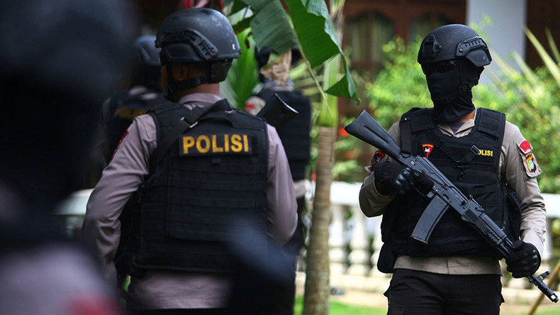 Indonesia 140 Arrested In ‘gay Party Raid Critics Say